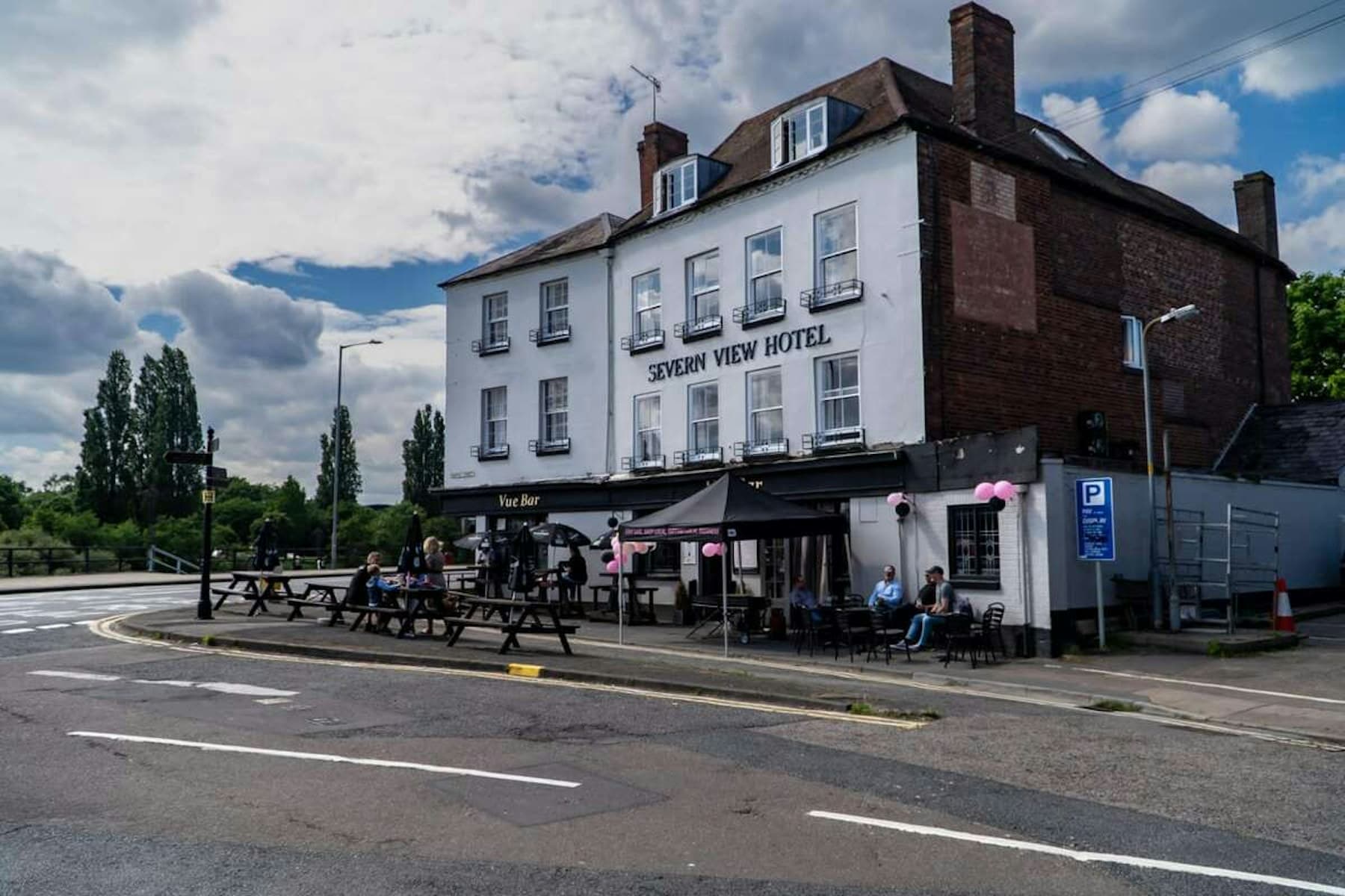 The Severn View Hotel on the banks of the River Severn